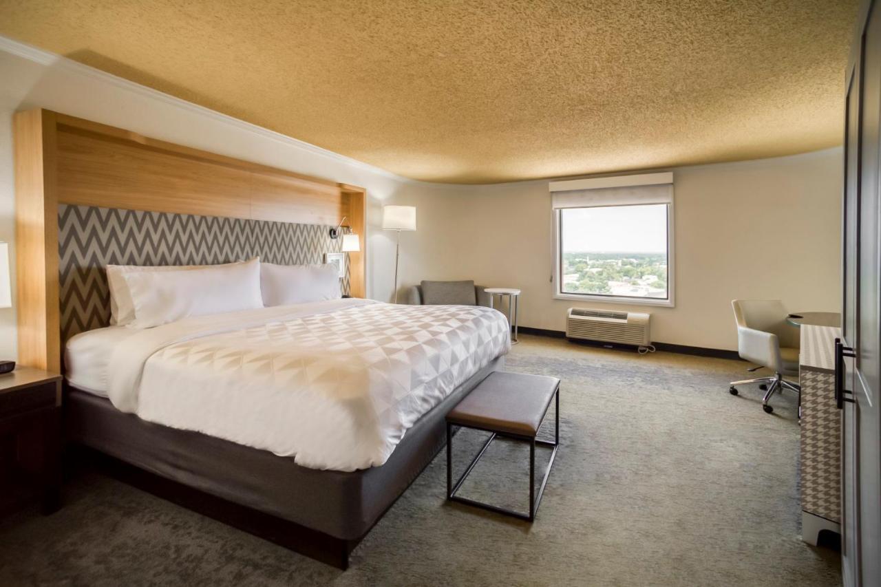 Holiday Inn Mobile Downtown Historic District By Ihg Exterior photo