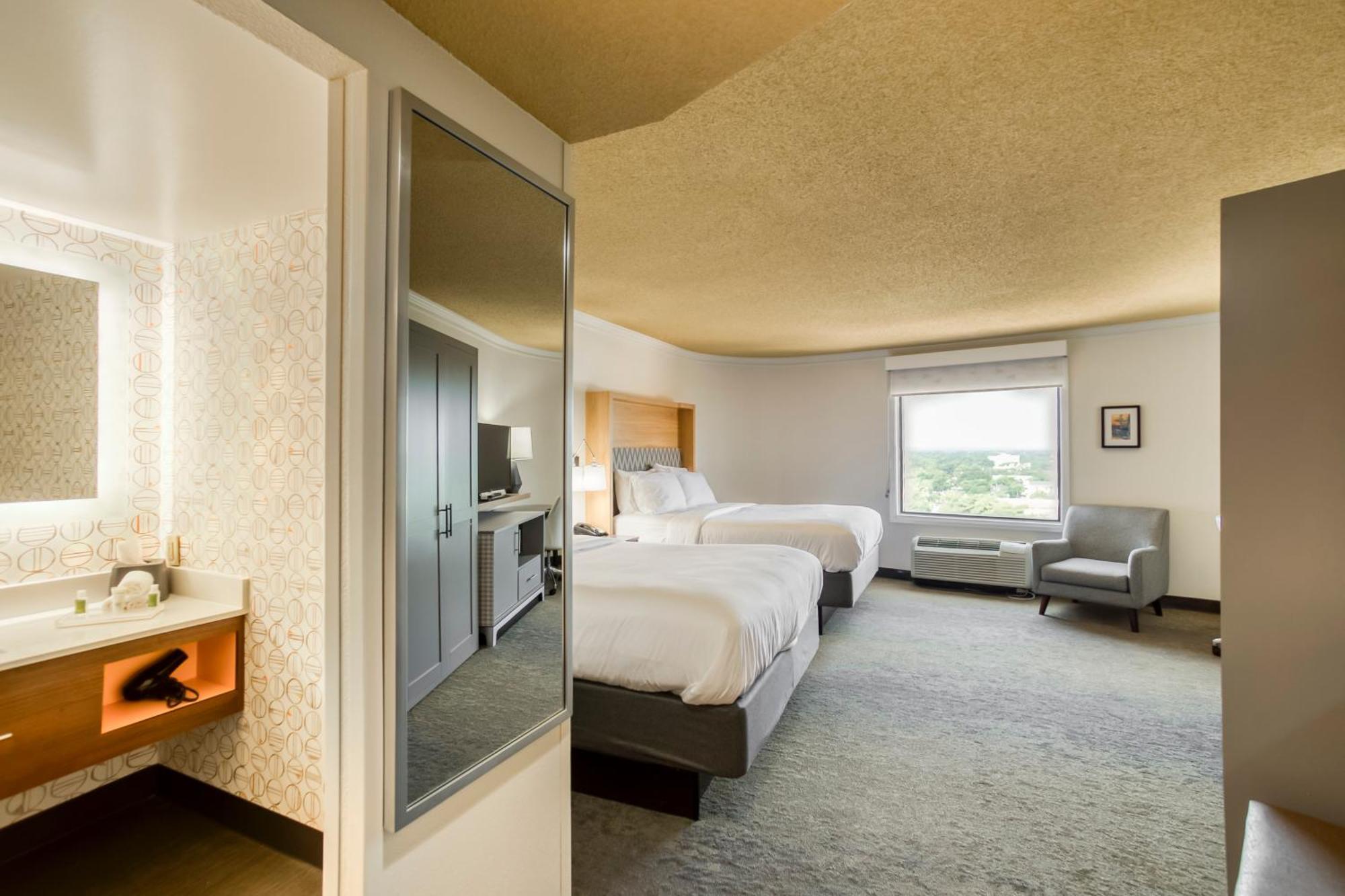 Holiday Inn Mobile Downtown Historic District By Ihg Exterior photo