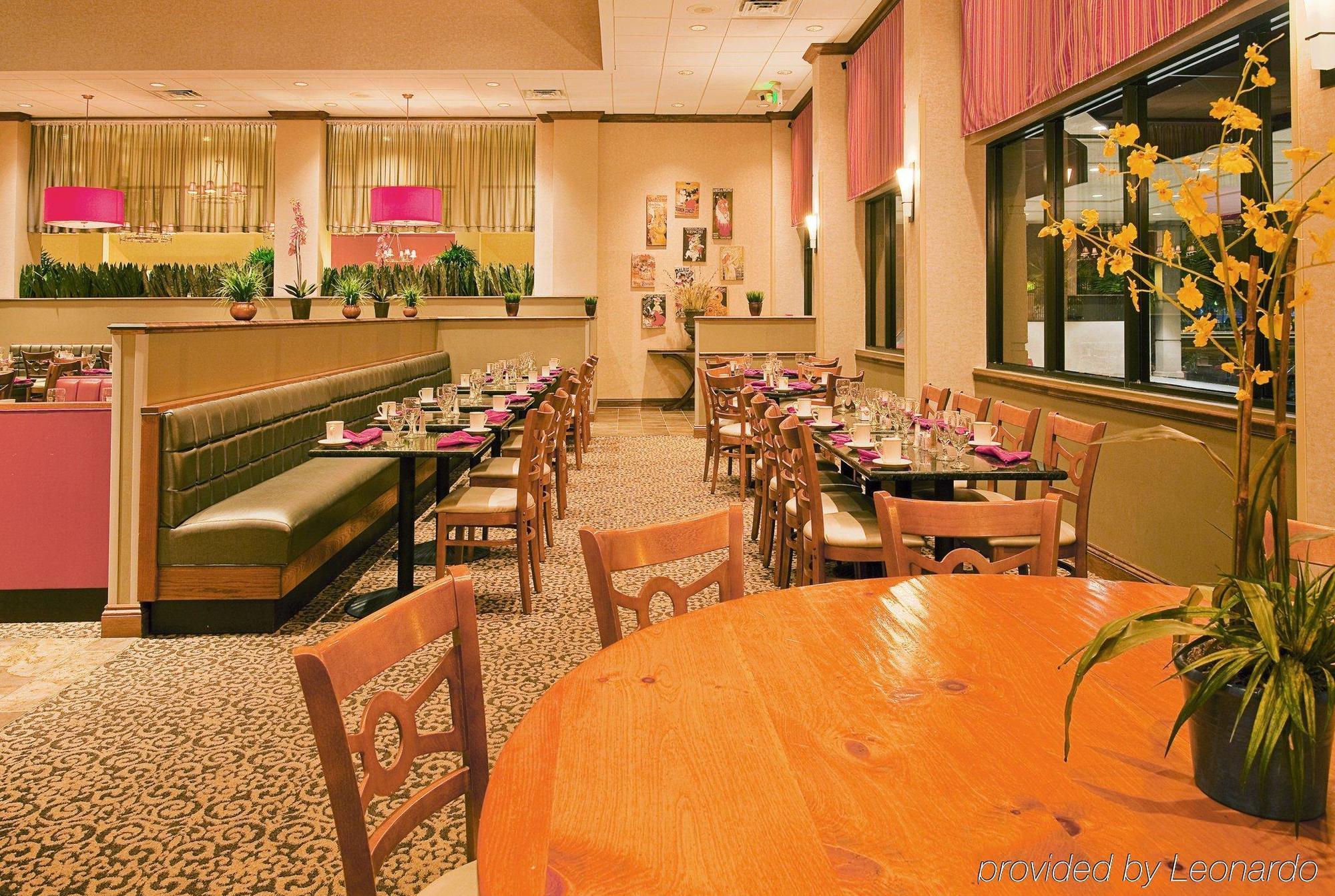 Holiday Inn Mobile Downtown Historic District By Ihg Exterior photo